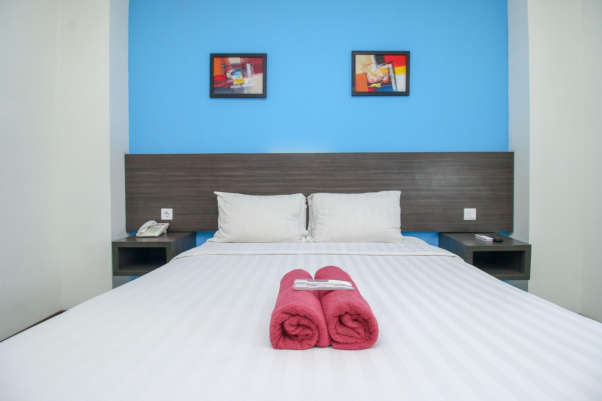 Pratama Hotel & Convention Mataram Exterior photo
