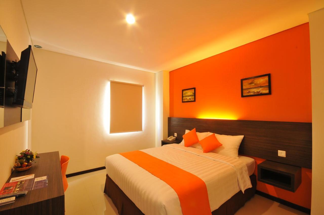 Pratama Hotel & Convention Mataram Exterior photo