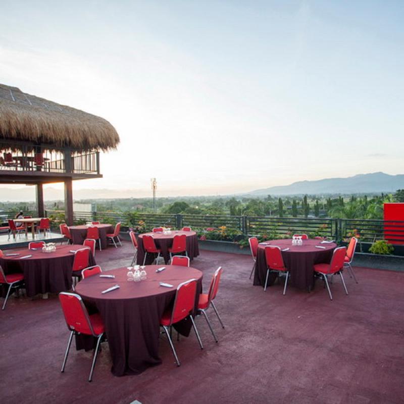 Pratama Hotel & Convention Mataram Exterior photo